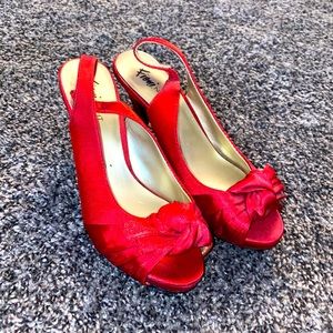 Sexy red heels ❤️